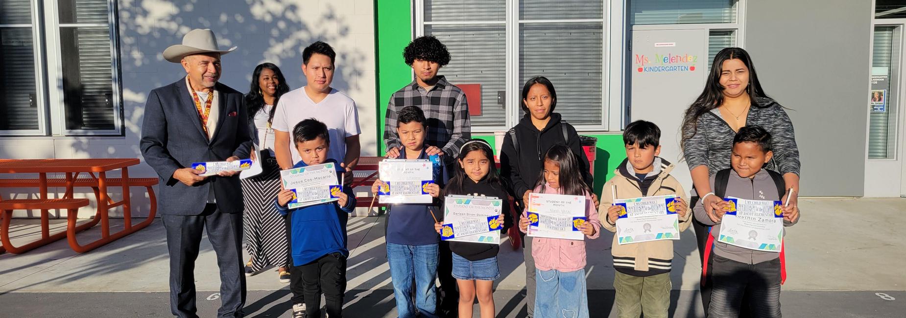 Student of the Month Assembly October 10, 2025/Asemblea de Estudiante del Mes 10 de Octubre (1st Grade)