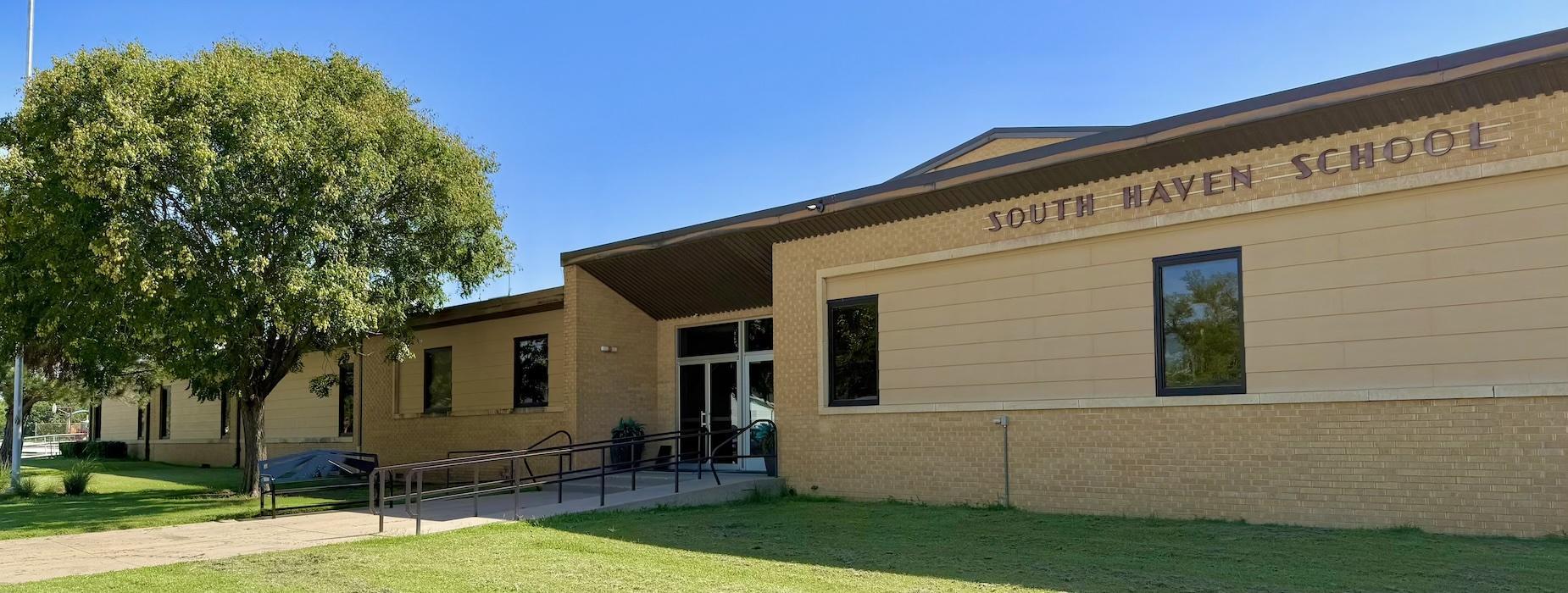 South Haven School front of building