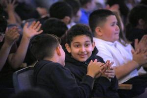 Acclaimed Children’s Author Pam Muñoz Ryan Visits the Whelan School