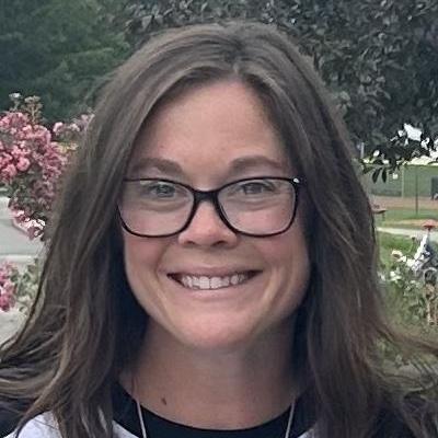 ELIZABETHWest's Profile Photo