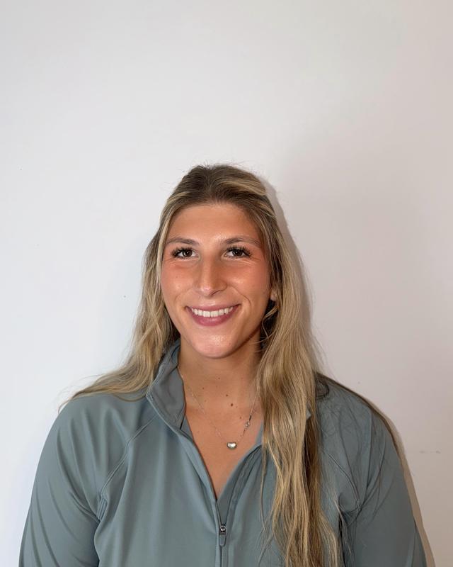 Headshot of Kayla Squatrito