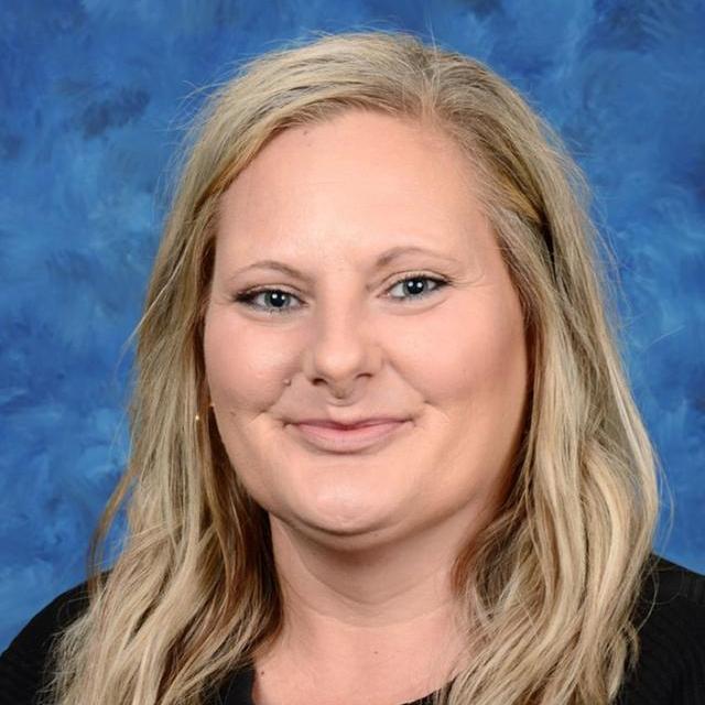 ChristalFlores's Profile Photo