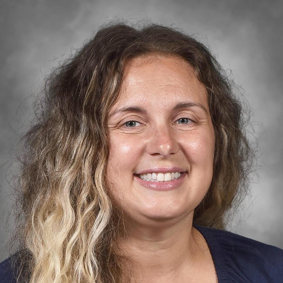 SarahSakmar's Profile Photo