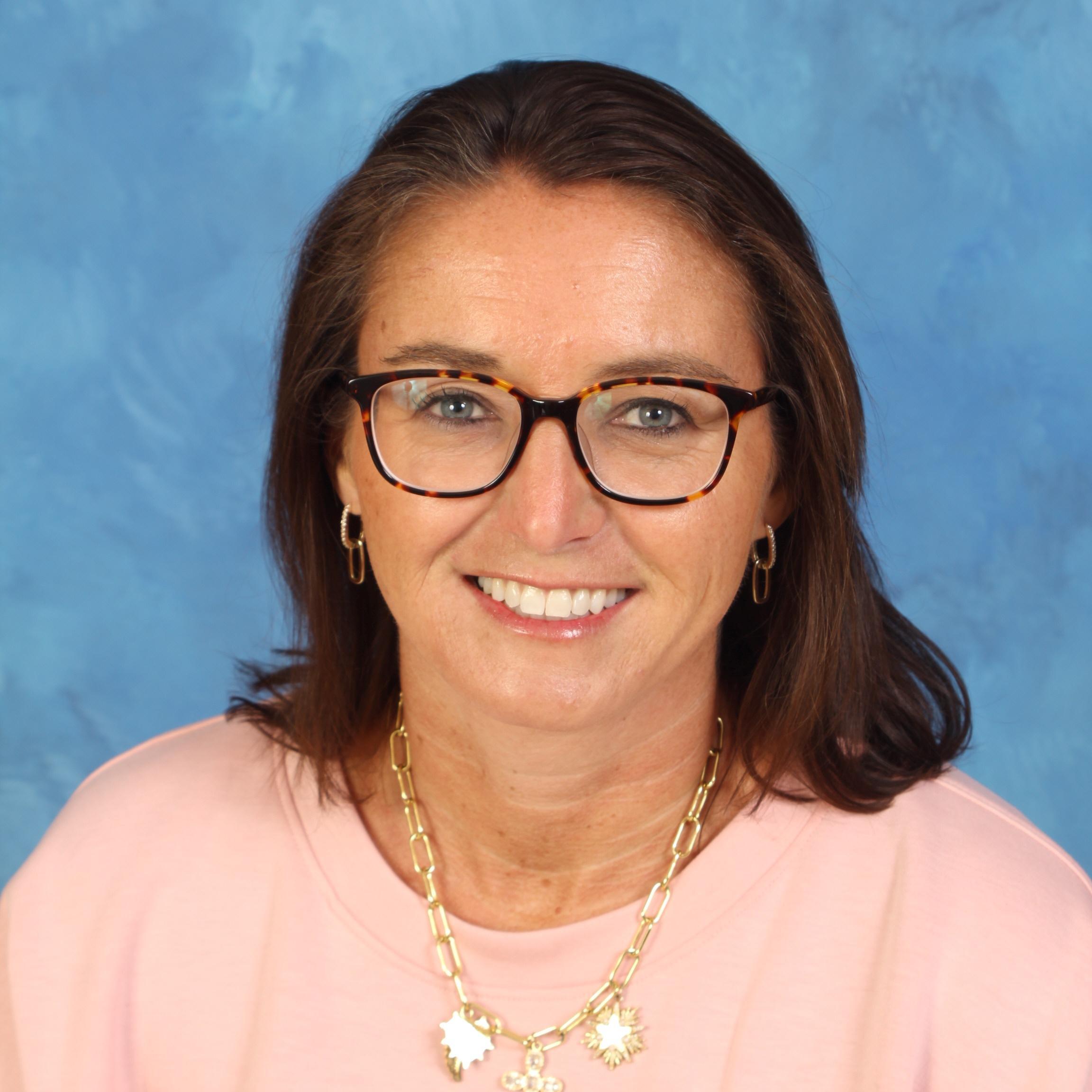 AprilHoward's Profile Photo