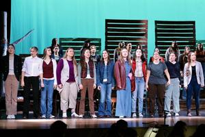 QCC’s Come From Away Showcases the Power of Community On and Off Stage | Monarch Media