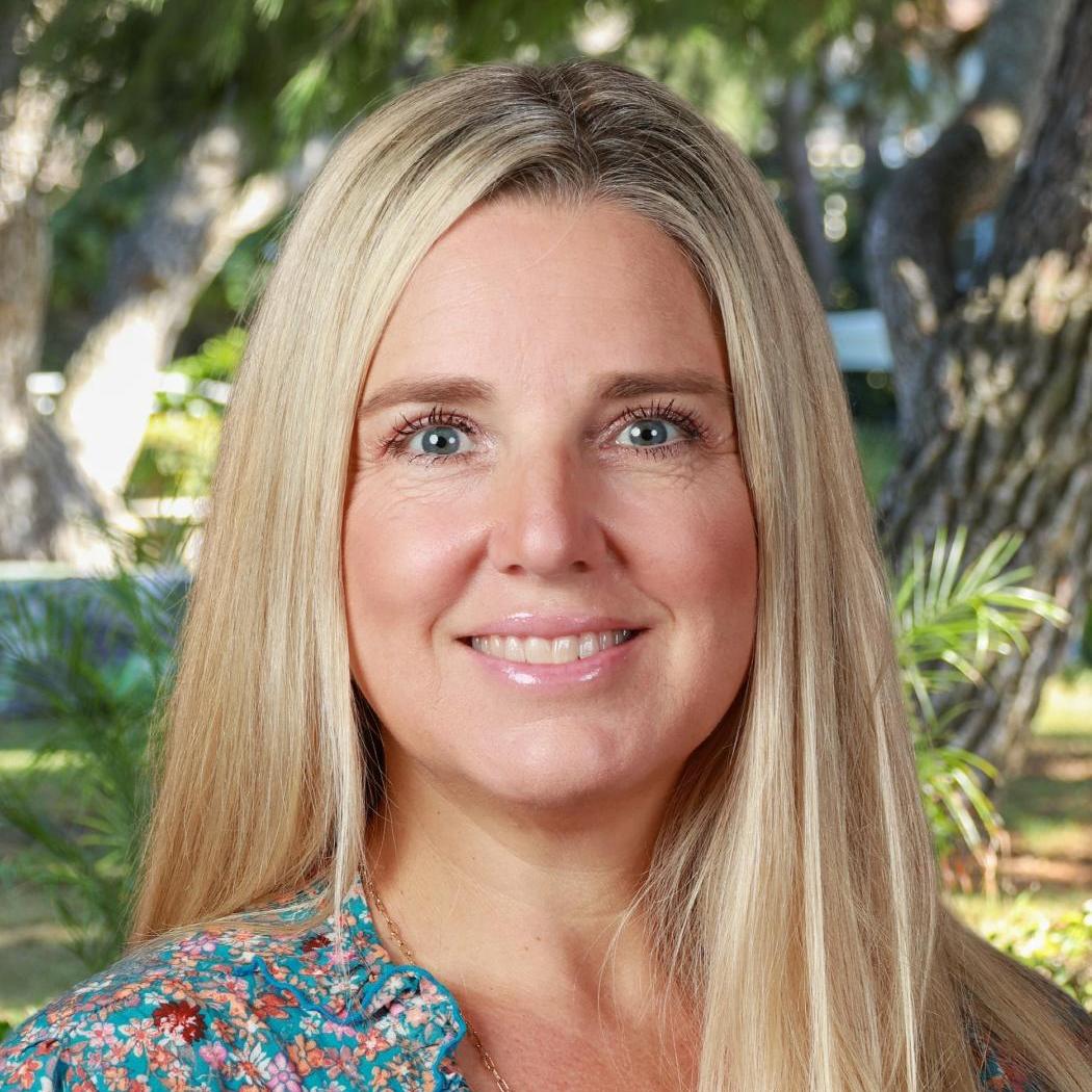 LauraDesmond's Profile Photo