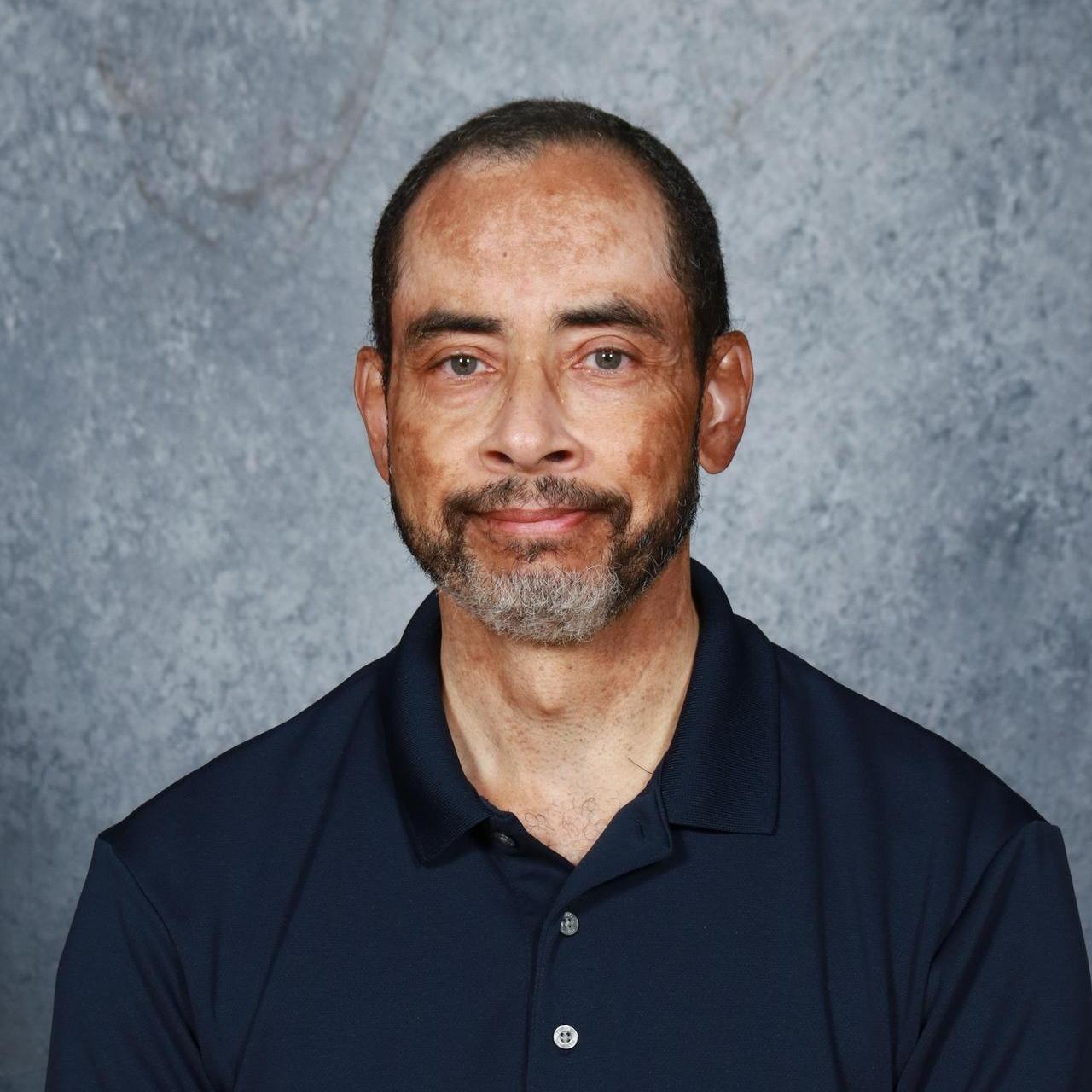 BretteDe La Houssaye's Profile Photo