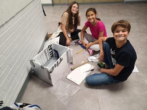 Upper Elementary 6th Grade Science Completes Thermal Insulator Project