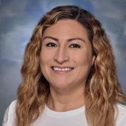 AdrianaCardenas's Profile Photo