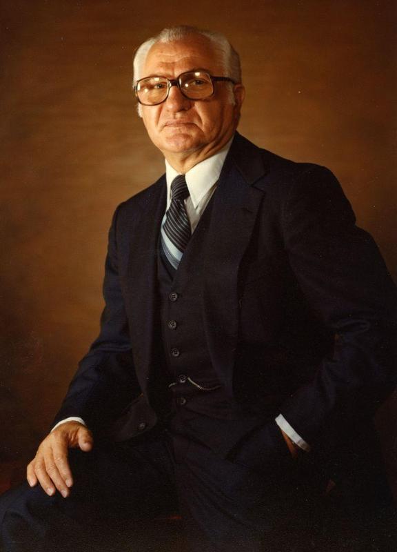 Former Seaford Superintendent Passes Away Featured Photo