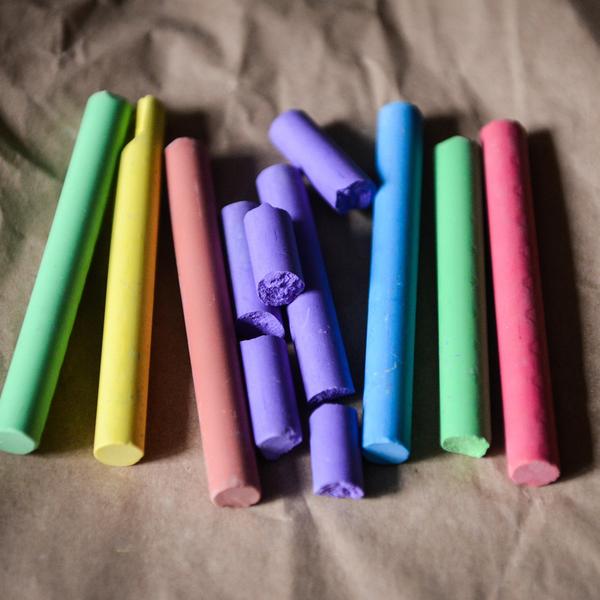 Color chalks