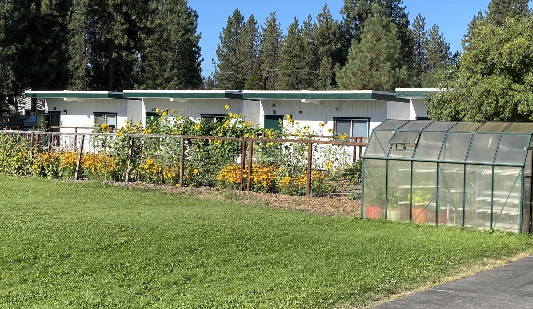 CES garden