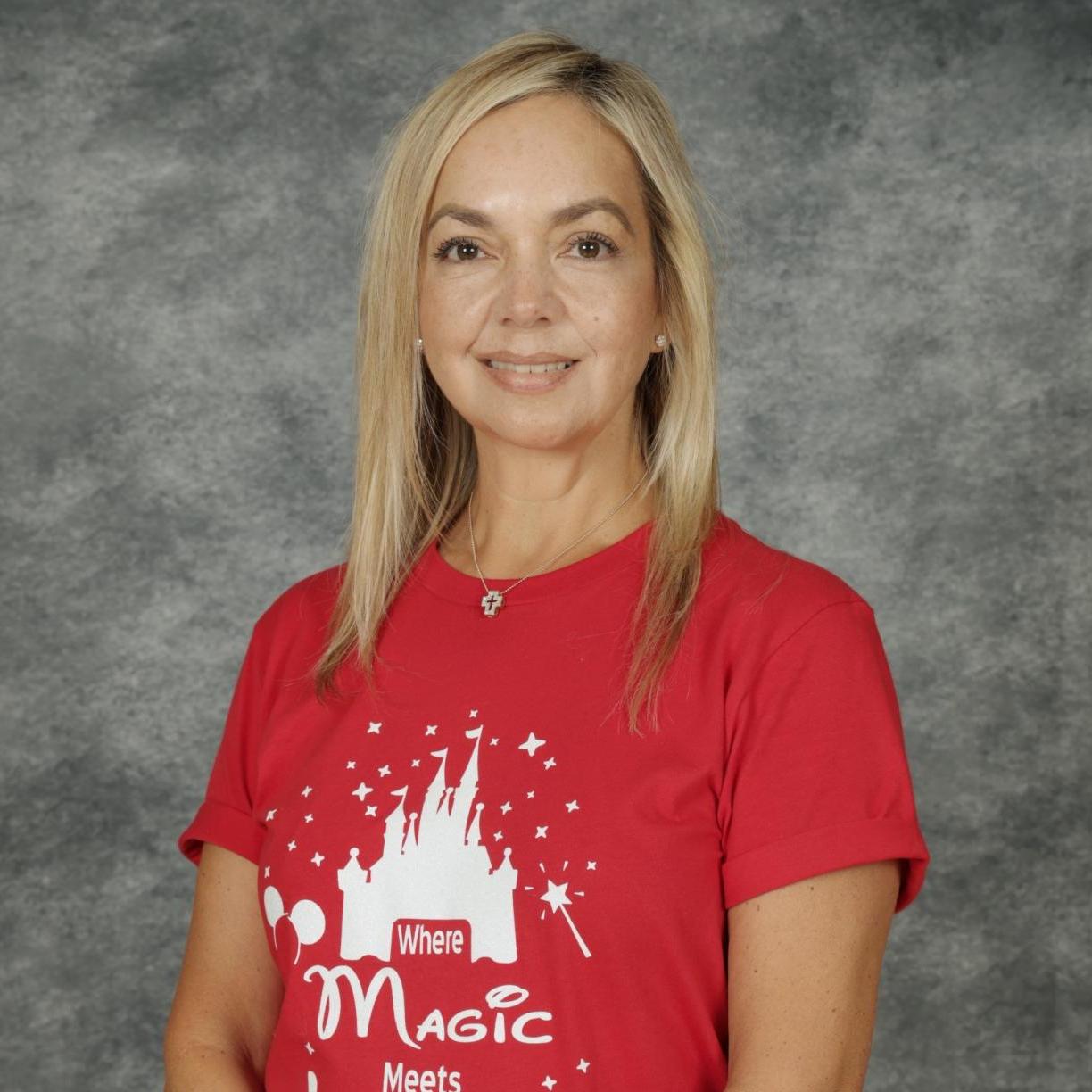 AlejandraHarwood's Profile Photo