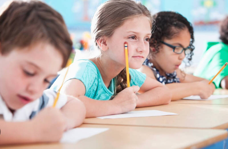 Youn students take a test