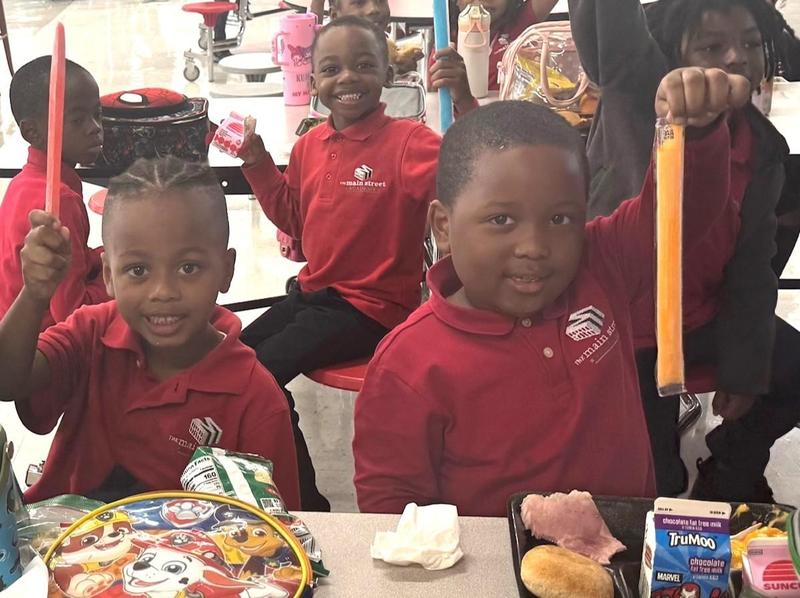 TMSA Students with Perfect Attendance in October Celebrate with Ice Pops Featured Photo