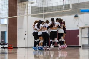 25-26 PHS Girl Volleyball-3.jpg