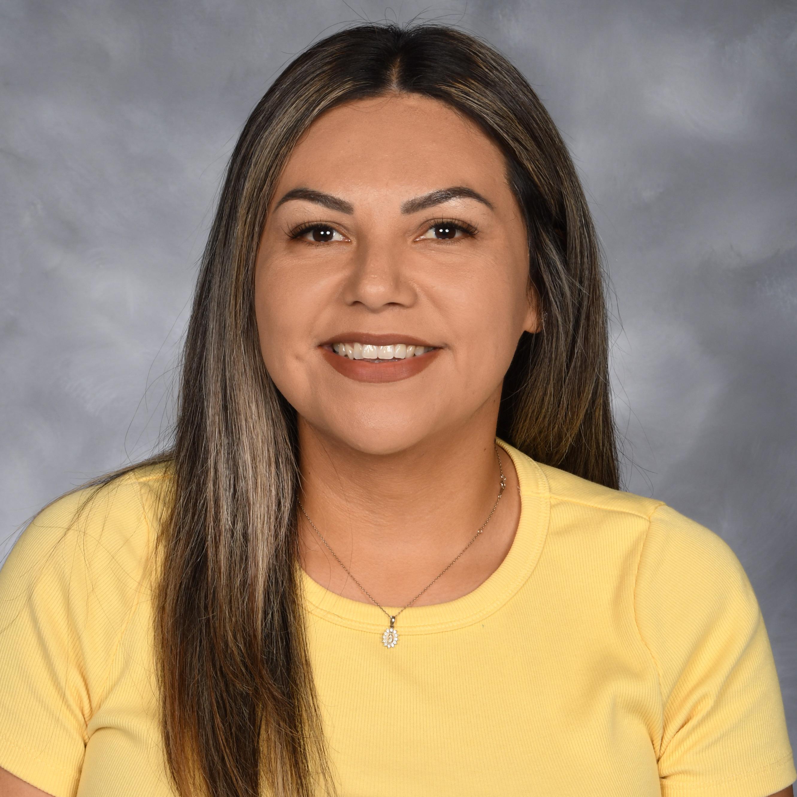 GabrielaLedesma's Profile Photo