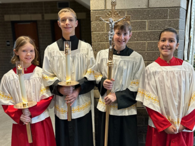Altar Servers Needed Featured Photo