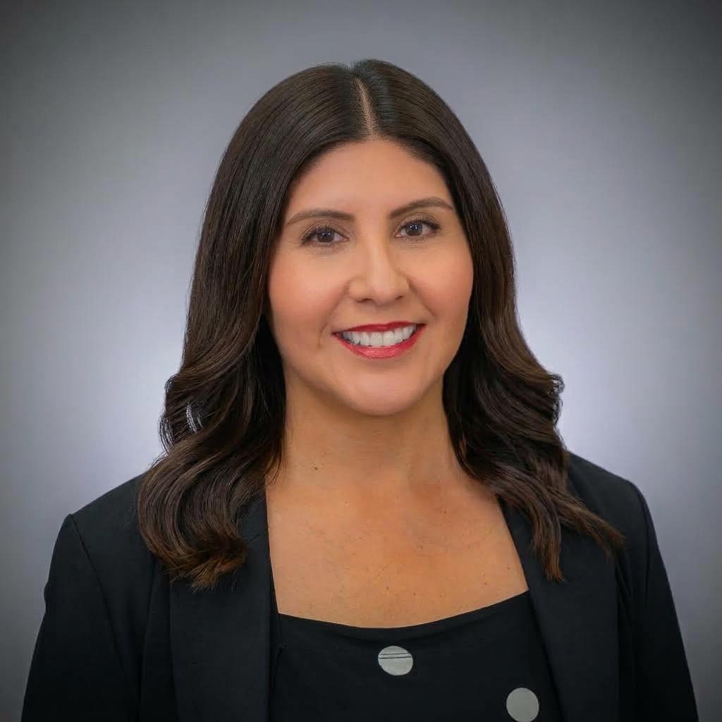 RoseliaGomez's Profile Photo
