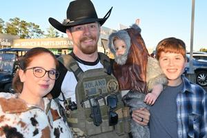 Lieutenant and family