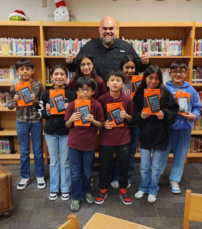 It pays to be a reader at Pearson Elementary! Featured Photo