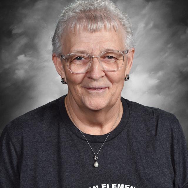 RhondaCorliss's Profile Photo