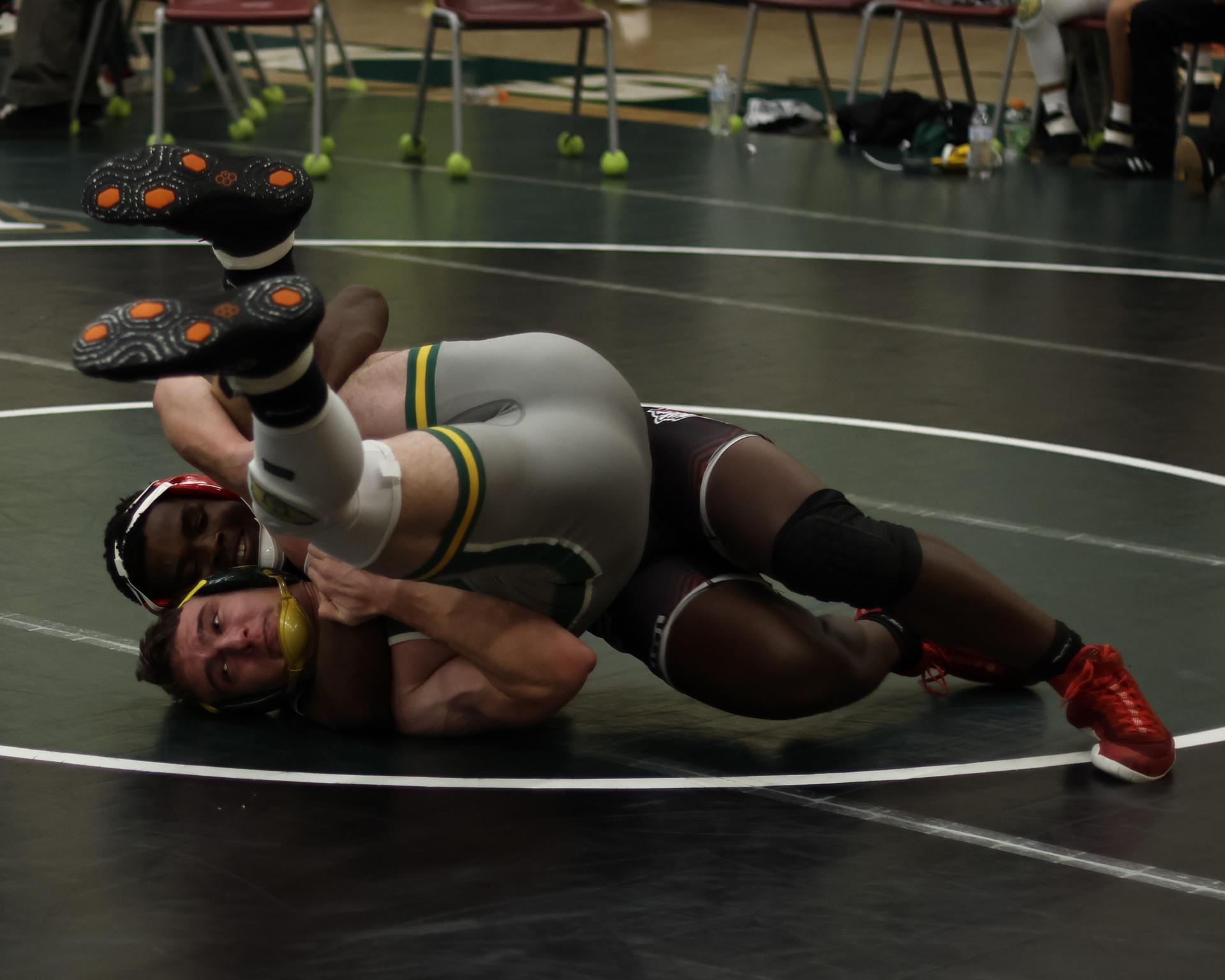 boys wrestling at liberty duals