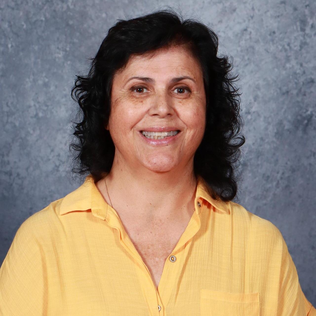 CarmenRobles's Profile Photo