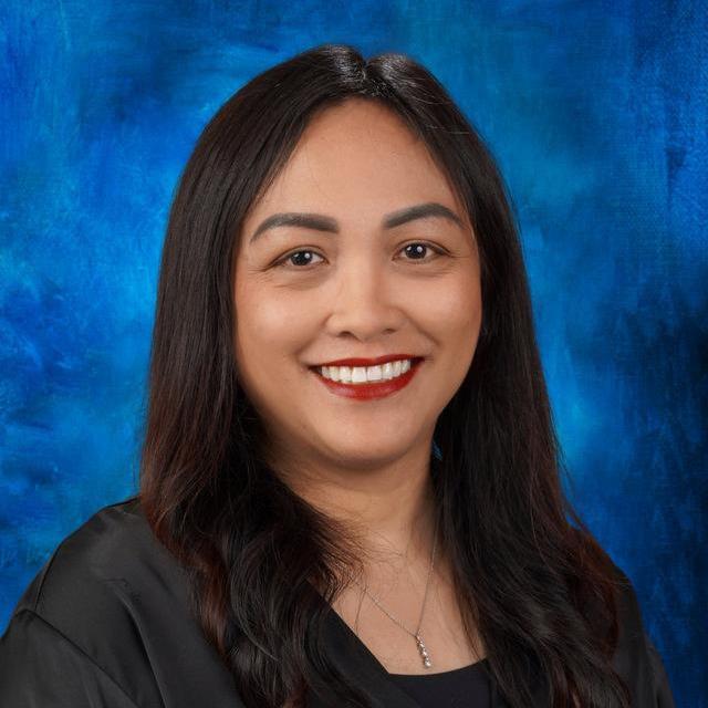 RhaveenaRivera's Profile Photo