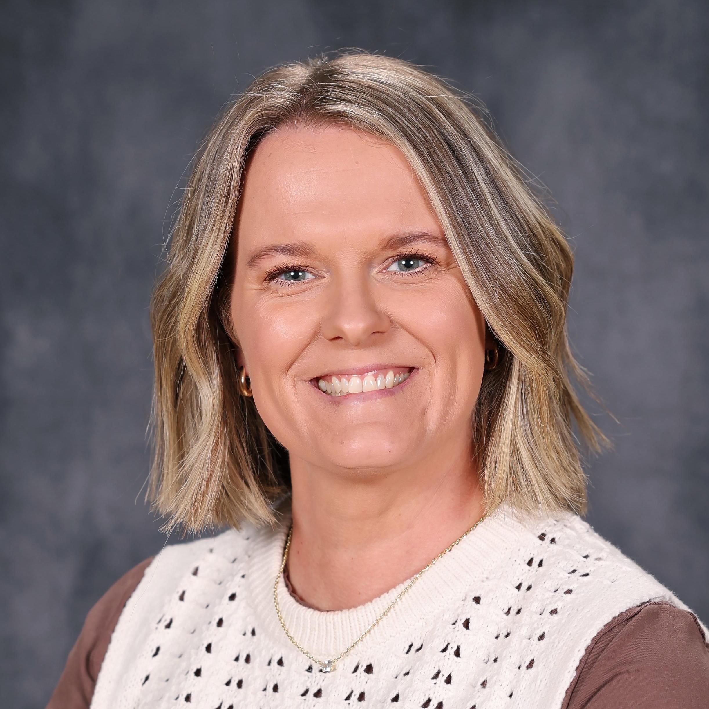 MandieJohnson's Profile Photo