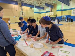making twizzler menorahs