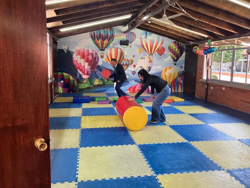 Taller para madres y padres de familia de Primaria Inferior sobre "Desarrollo de Habilidades para la Lectoescritura"