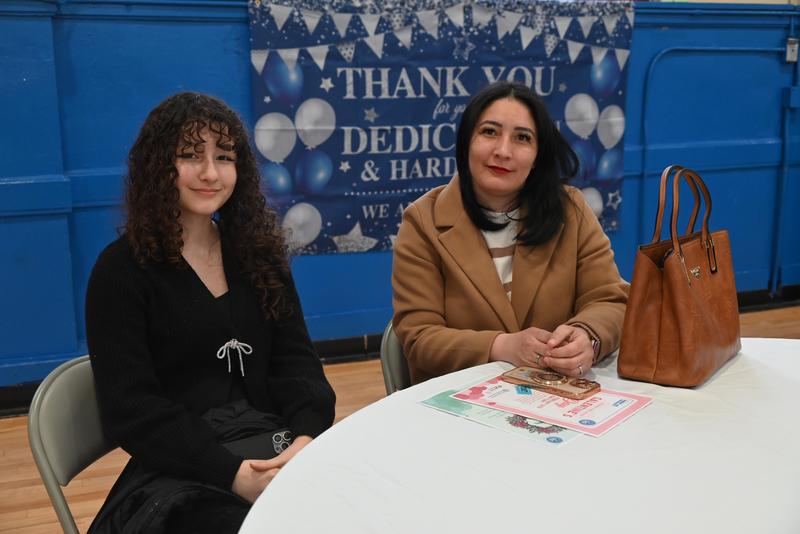 Semester 1 Dean’s Scholars Celebration/ Celebración de los becarios del decano del primer semestre Featured Photo