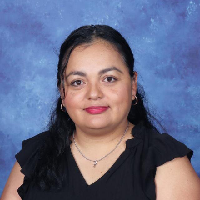 LindaAguirre's Profile Photo