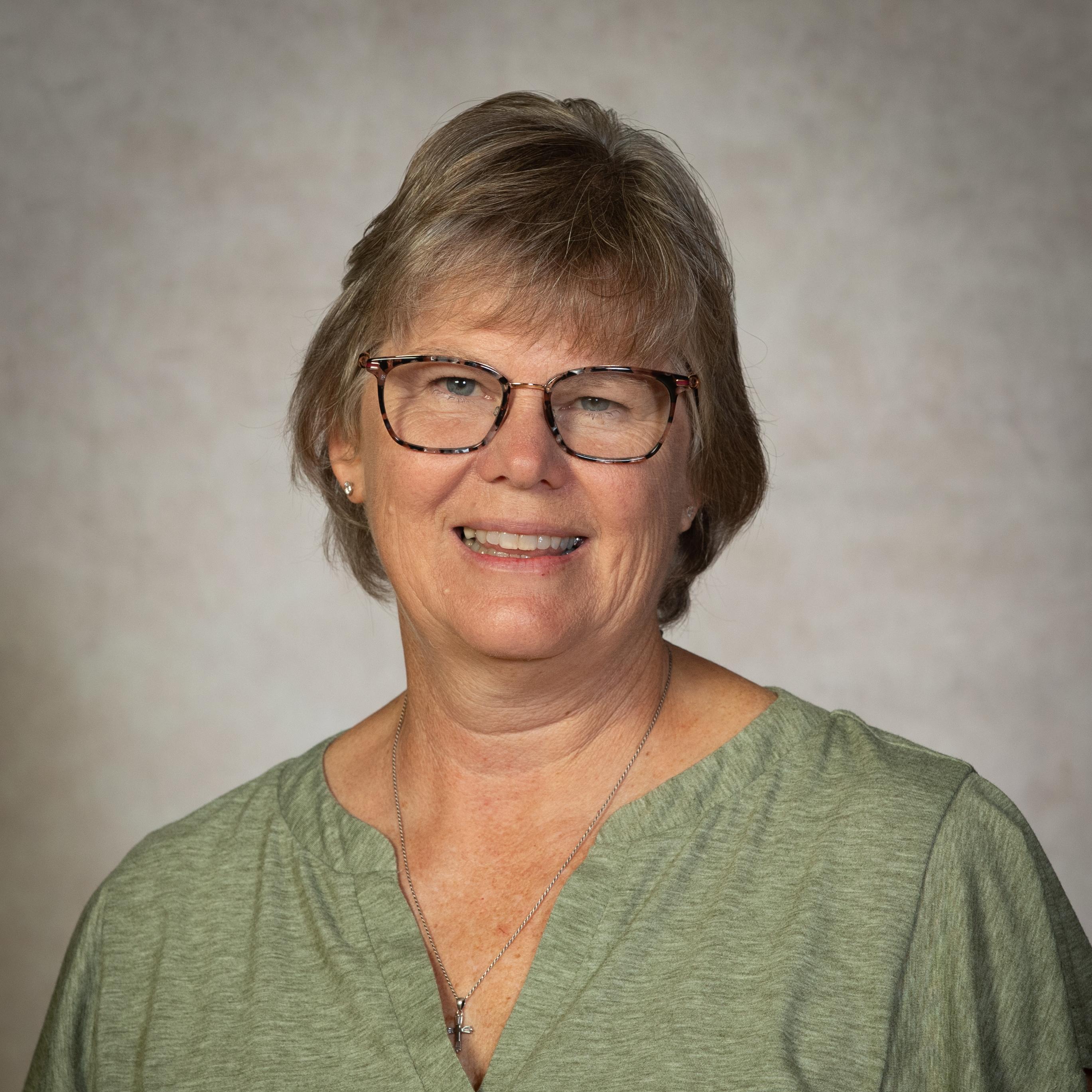 LindaVan't Hof's Profile Photo