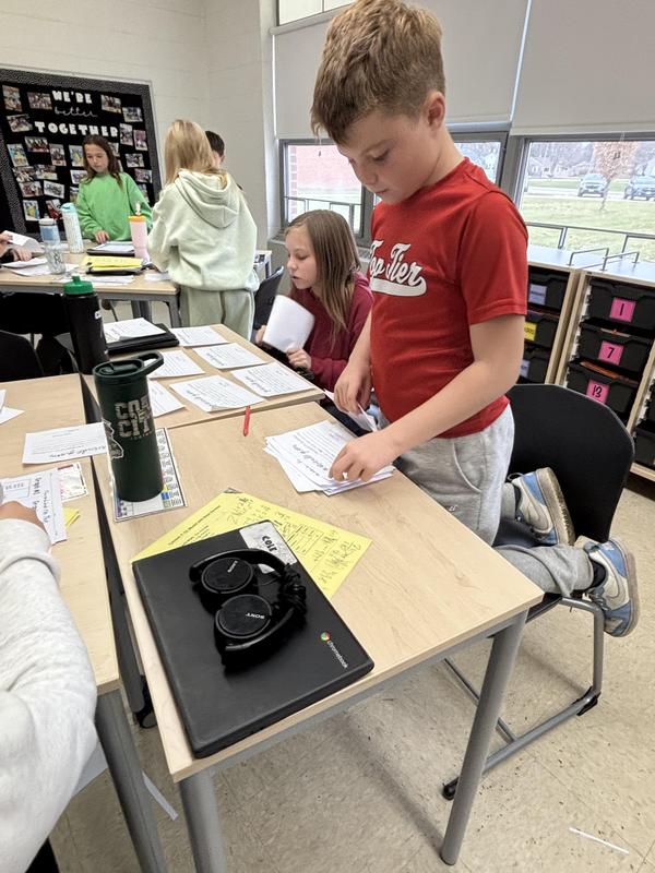 Mrs. Boresi’s class wrapped up the month by showing gratitude to their classmates