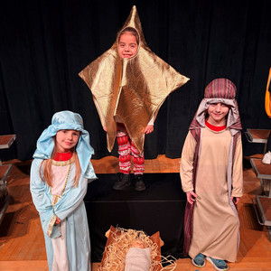 Kindergarten students in Christmas pageant