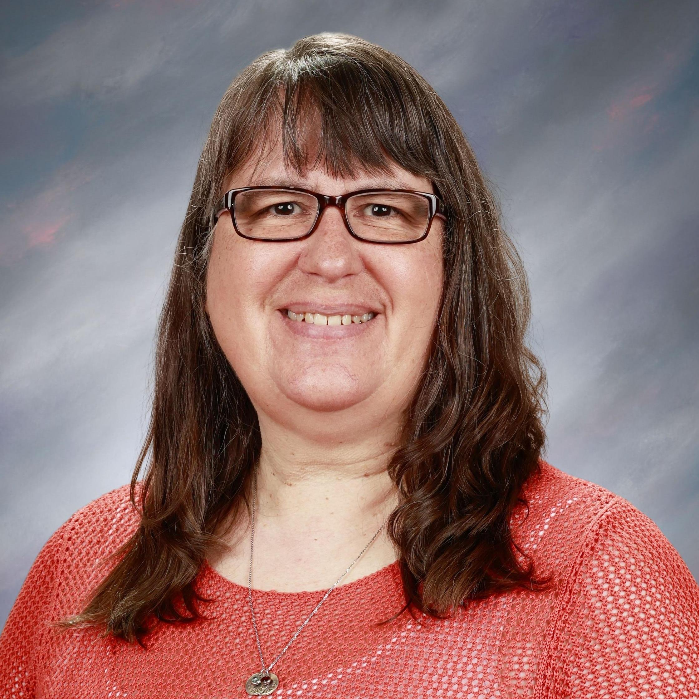 EileenCorreia's Profile Photo