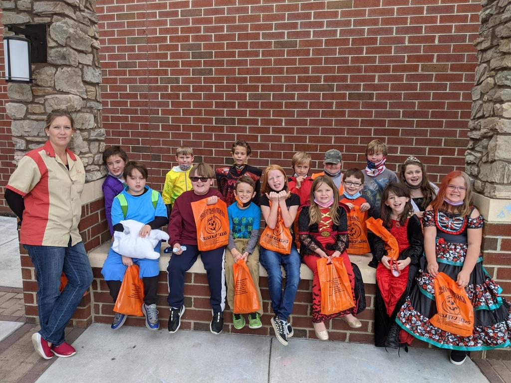 Oak Point Elementary School