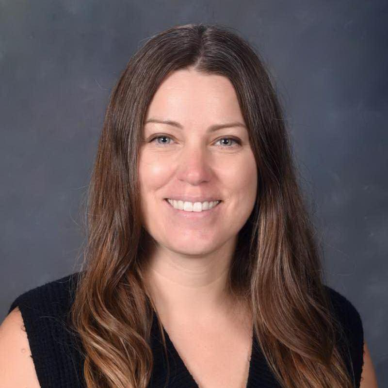 ElizabethSmall's Profile Photo
