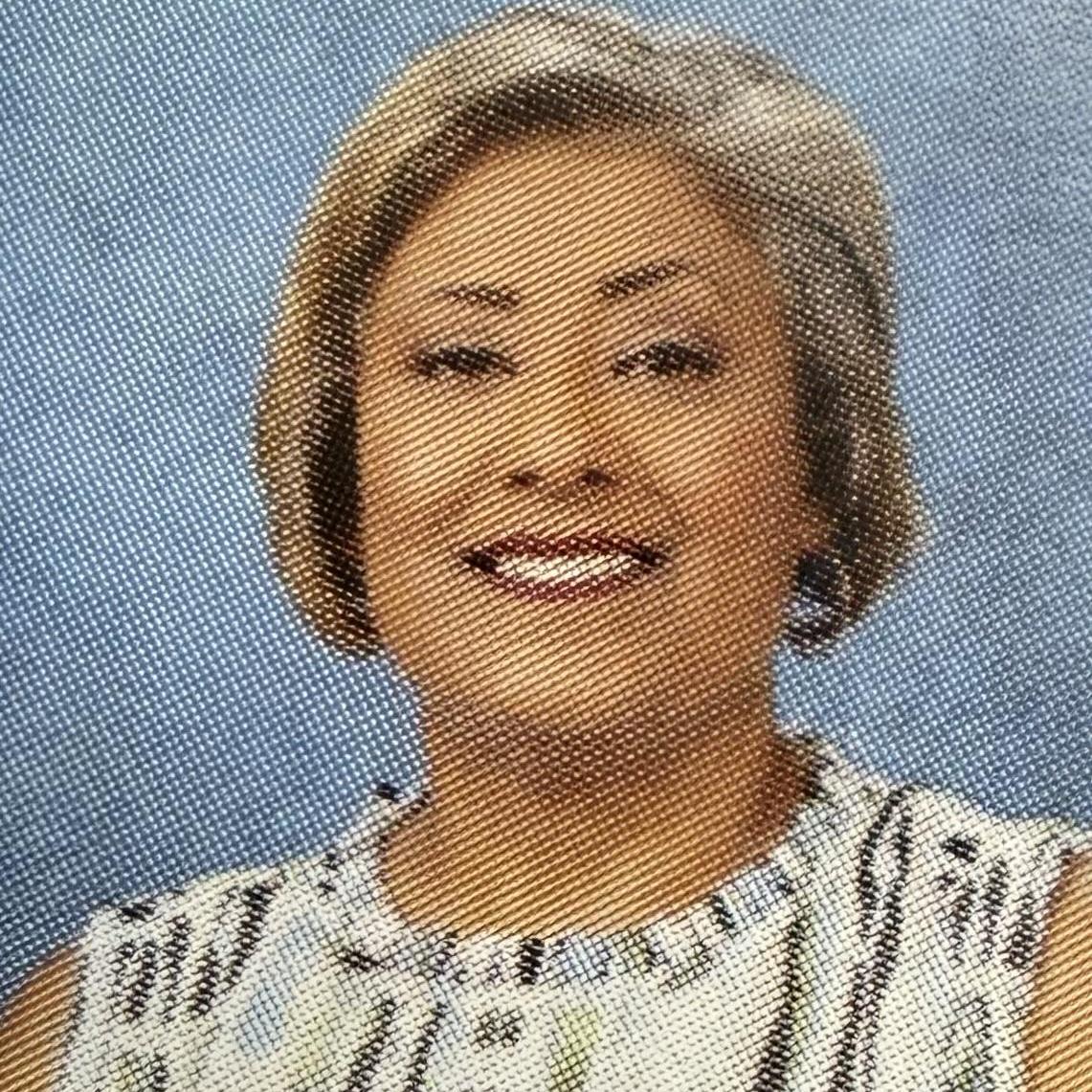 LoraineBermudez's Profile Photo