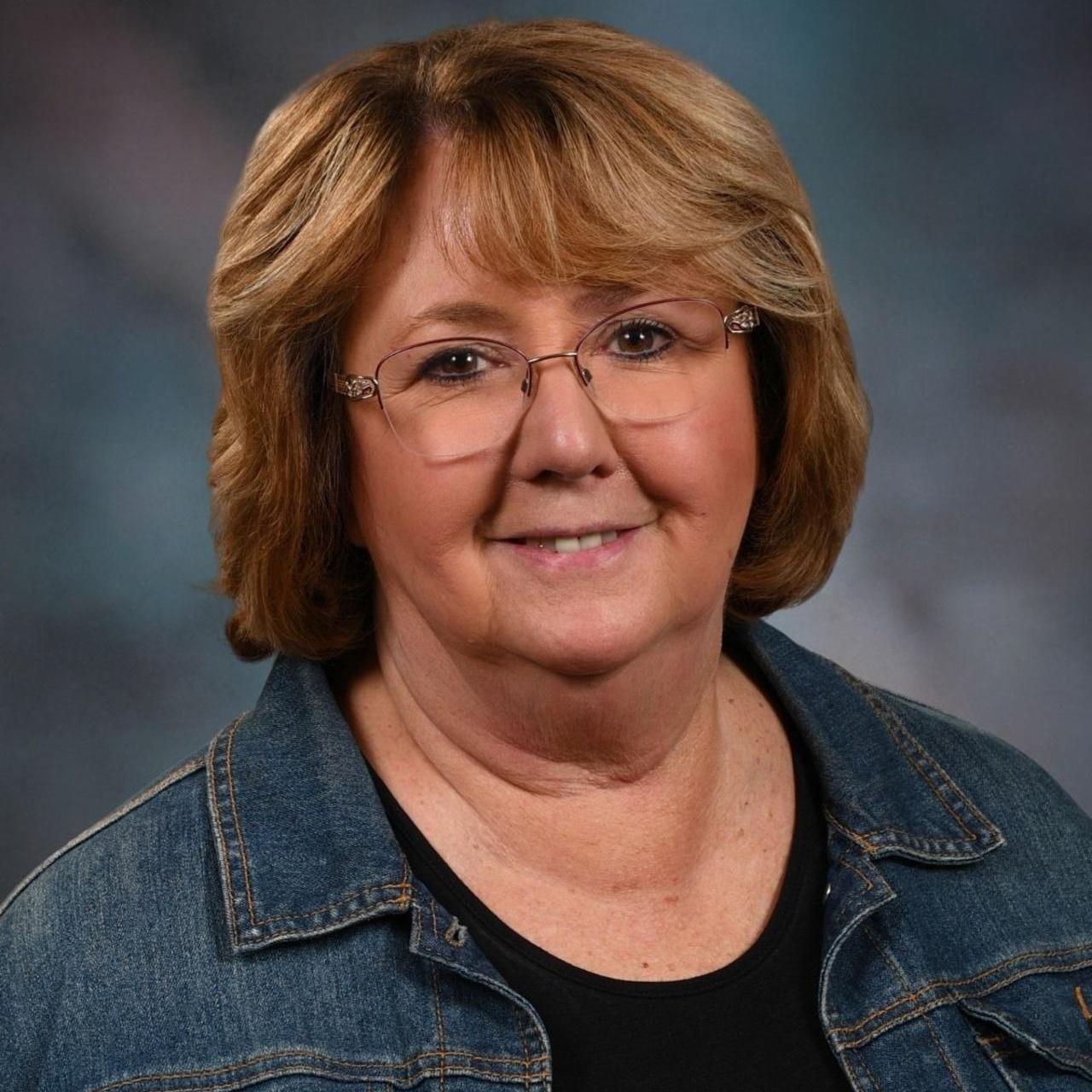 LisaCrocher's Profile Photo