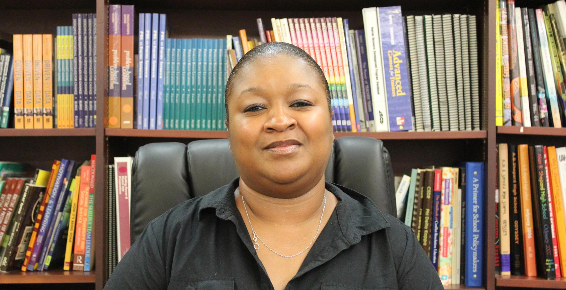 Welcome to D218 Community Liaison Danita Allen!