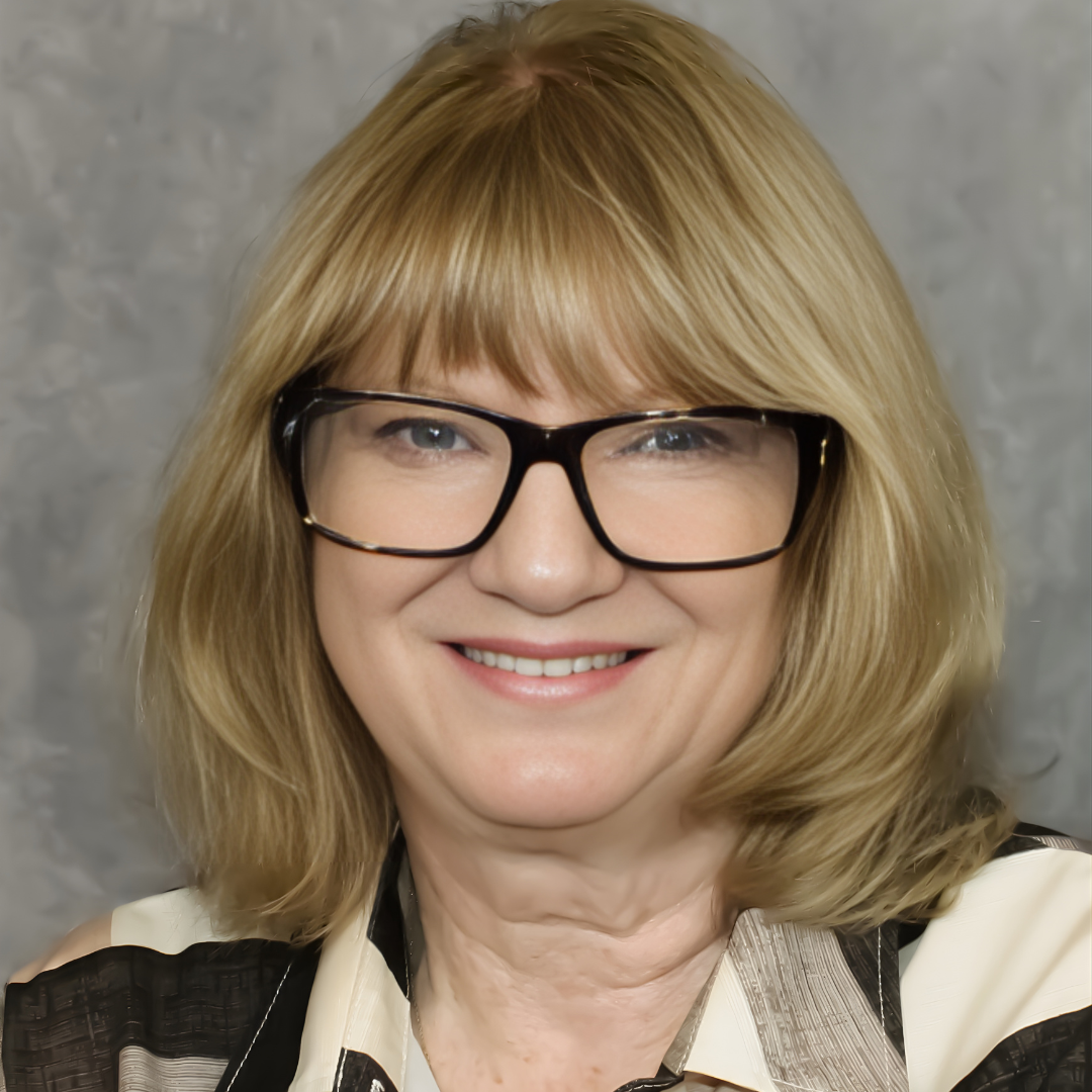 RobynCarroll's Profile Photo