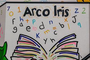 Arco Iris wall mural celebrates learning, now coming to Tigard.