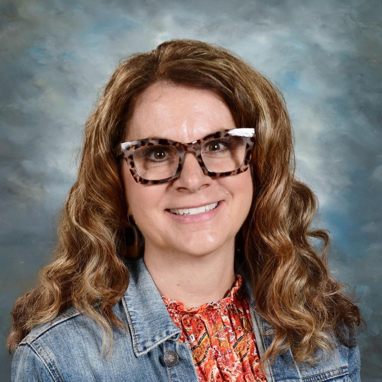 LisaHillman's Profile Photo