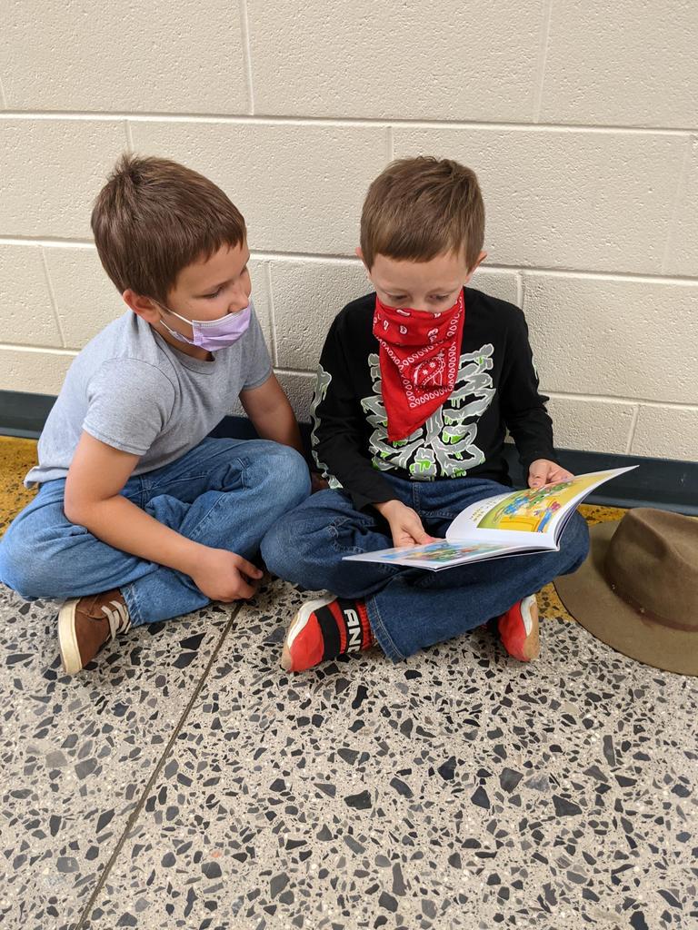 Photos Oak Point Elementary School