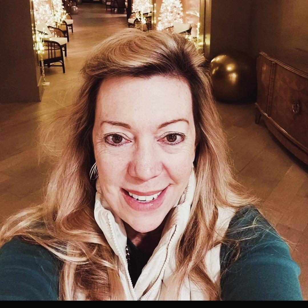 JullieEnsign's Profile Photo