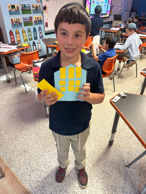 showing off his array