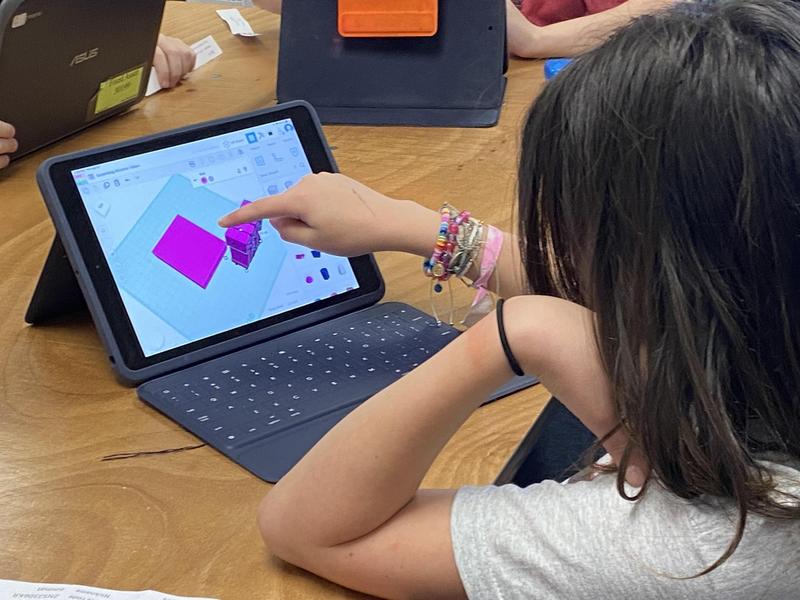 West Lauderdale Elementary Computer Science 3D Printing